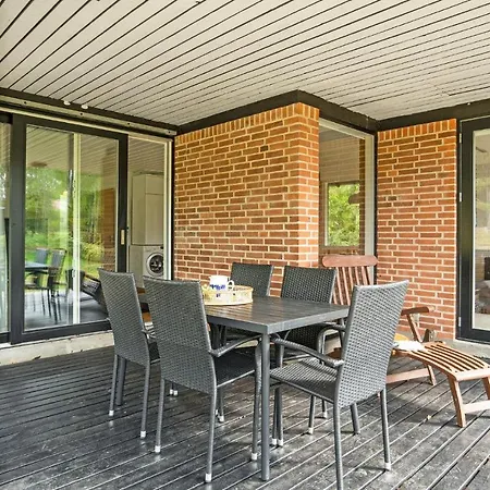 Feriehus Two-bedroom In Knebel